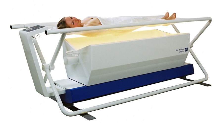 von Ardenne iratherm 1000 wIRA hyperthermia device patient 3